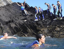 Coasteering 